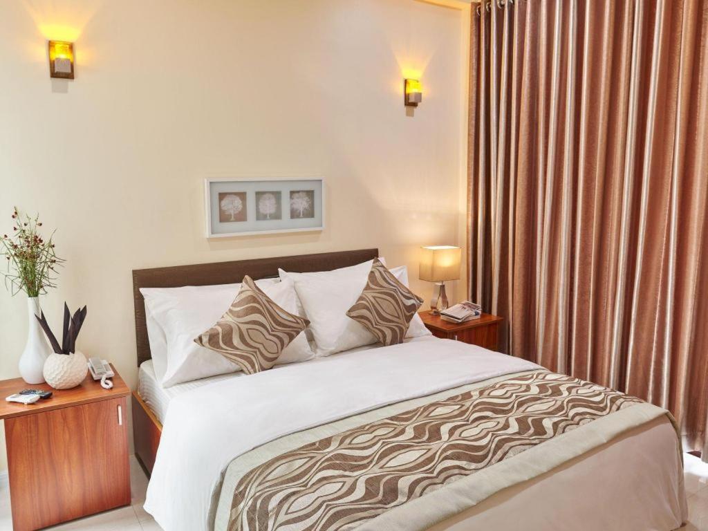 โลนูเวลิ Hotel ฮุลฮูมาเล ภายนอก รูปภาพ