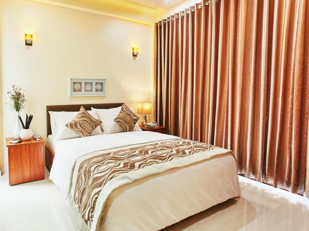 โลนูเวลิ Hotel ฮุลฮูมาเล ภายนอก รูปภาพ